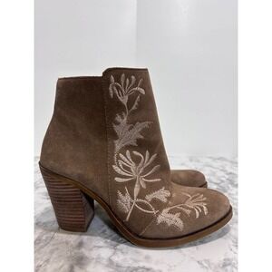 Lucky Brand Elenor Heel Ankle Booties 6M/36 Tan Suede Zipper Floral Boho Western